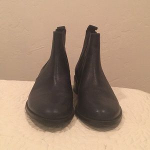 Cecelia Marianne Navy Leather Ankle Boots